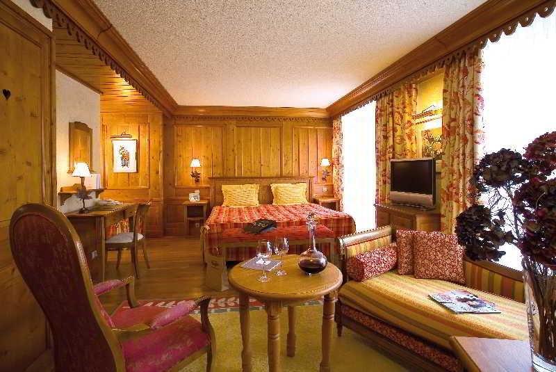 Hotel Les Buttes Ventron Bagian luar foto
